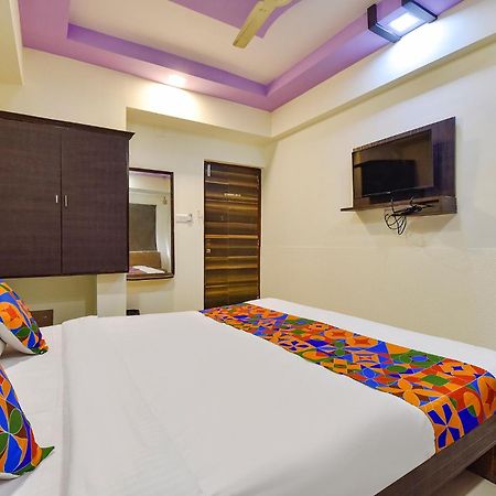 Fabhotel Crystal Inn II - Paldi Char Rasta أحمد أباد المظهر الخارجي الصورة